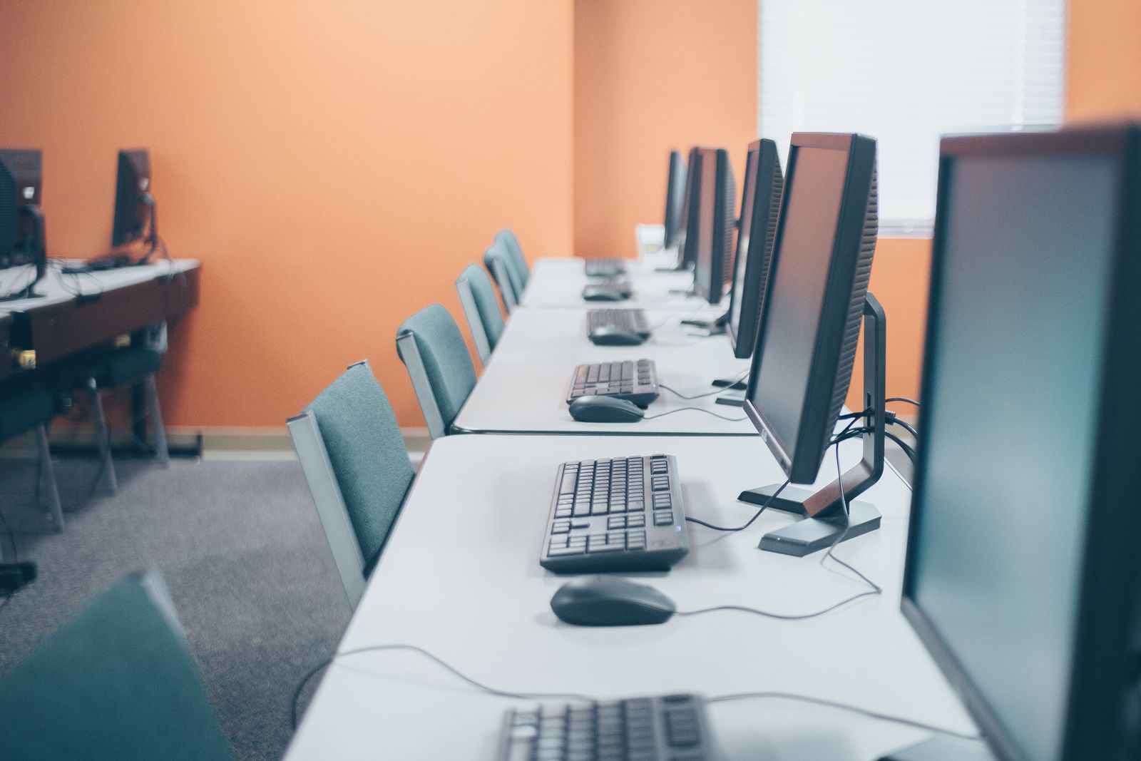 Computer equipment arranged in a professional workspace