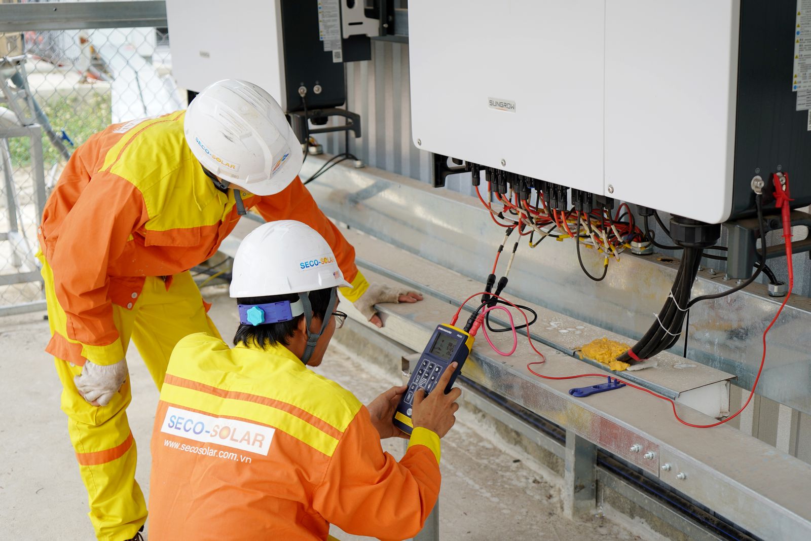 Solar inverter representing solar system components